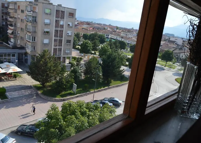 Korca, Center Корча